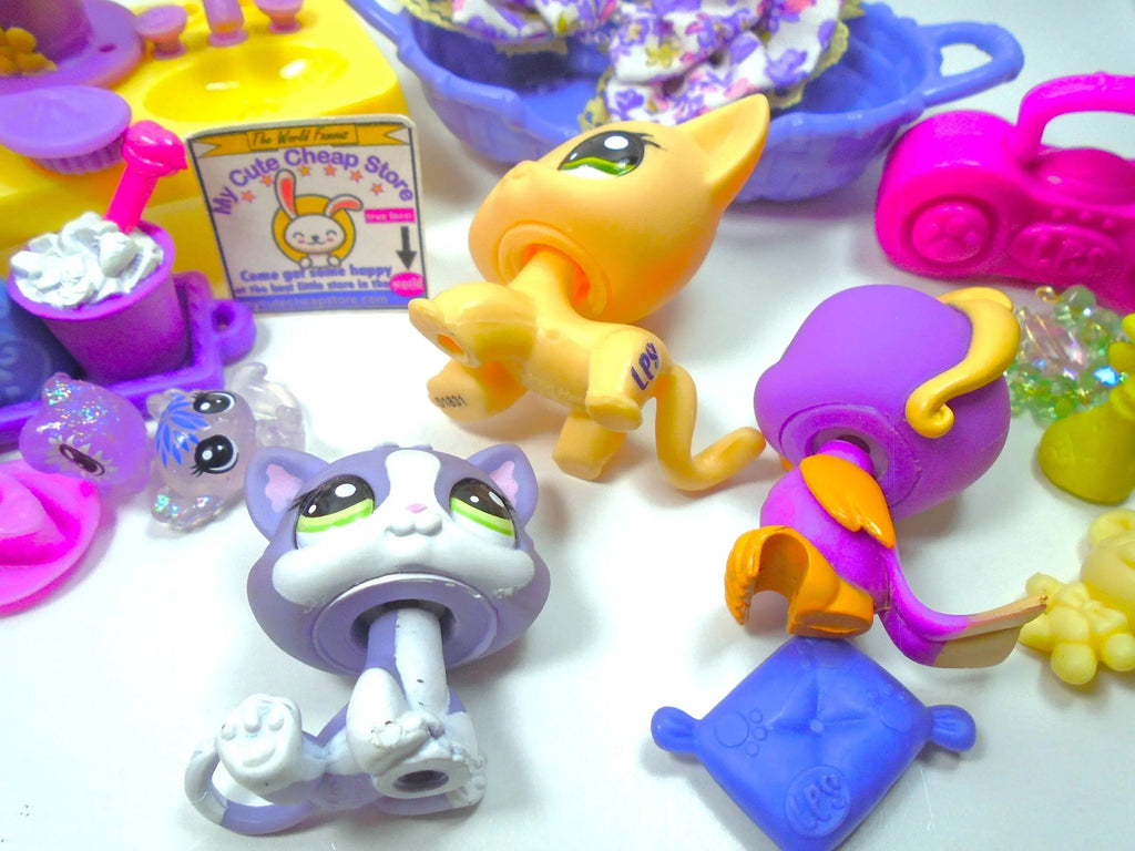 Littlest Pet Shop German Shepard #212 with accessories